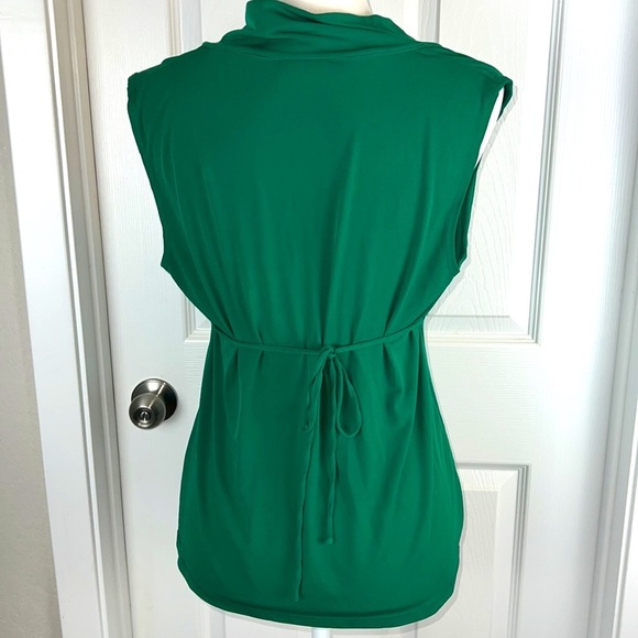AB Studio Green Short Sleeve Babydoll Y2K Plunge Neck Business Casual Blouse - Picture 4 of 7